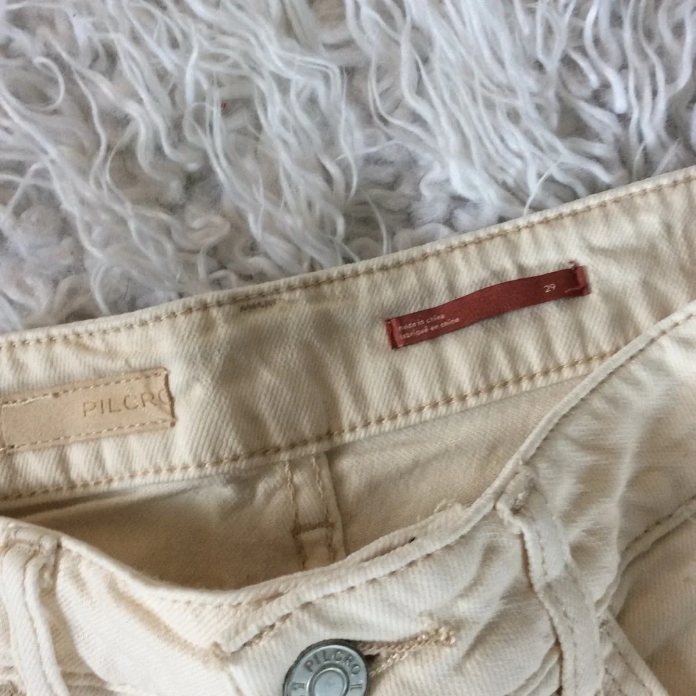 NWOT Anthro Pilcro Ultra High Rise Denim Shorts - Picture 8 of 11